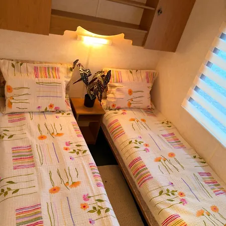 Mazurski Zakatek * Lawki